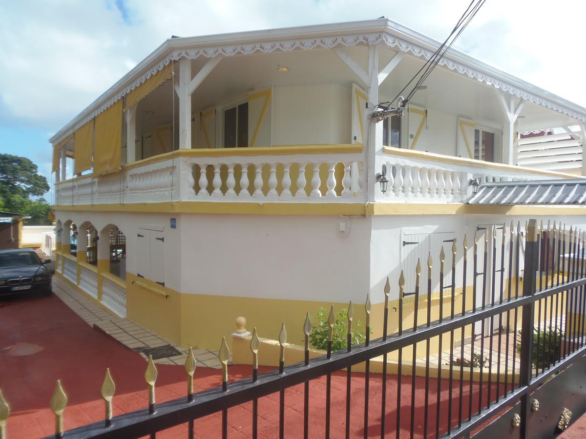 Villa Mancina Capesterre-Belle-Eau Exterior photo